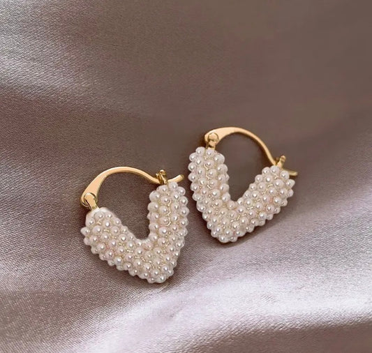 Pearl Romance Hoops