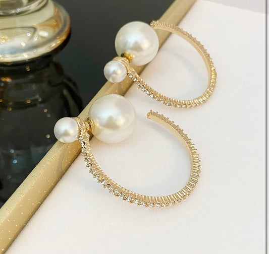 Elegant pearl and crystal hoop earrings