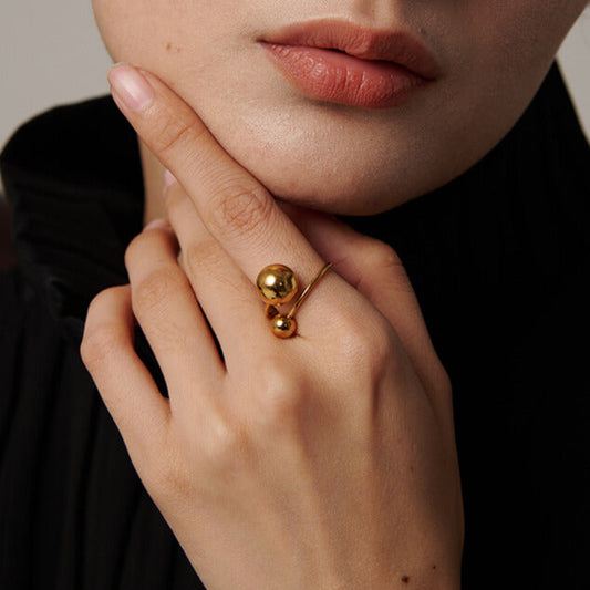 Double ball anti tarnish ring