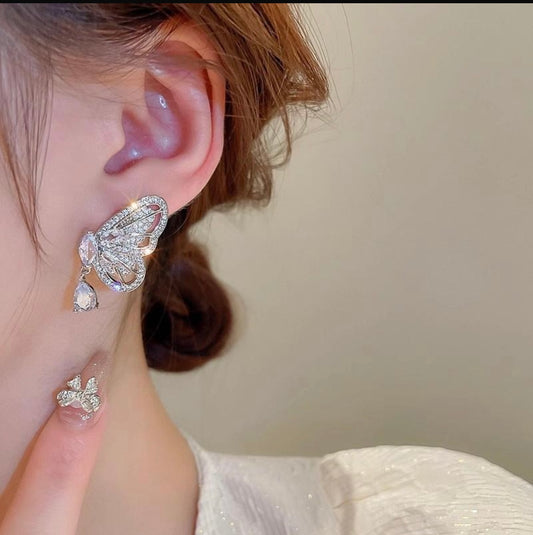 Rhinestone decor butterfly earrings